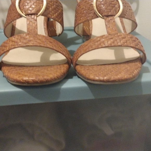 Size 11 women's brown ankle strapped block heel shoes - Picture 7 of 10